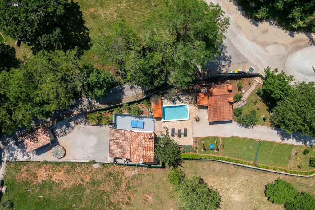 Piccola Casa - A Little Paradise Kršan Exterior foto