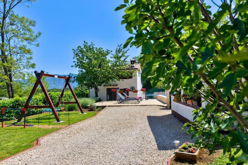 Piccola Casa - A Little Paradise Kršan Exterior foto